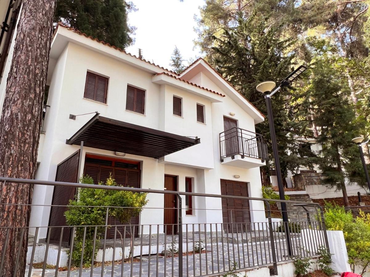 Poed Residences Platres Esterno foto